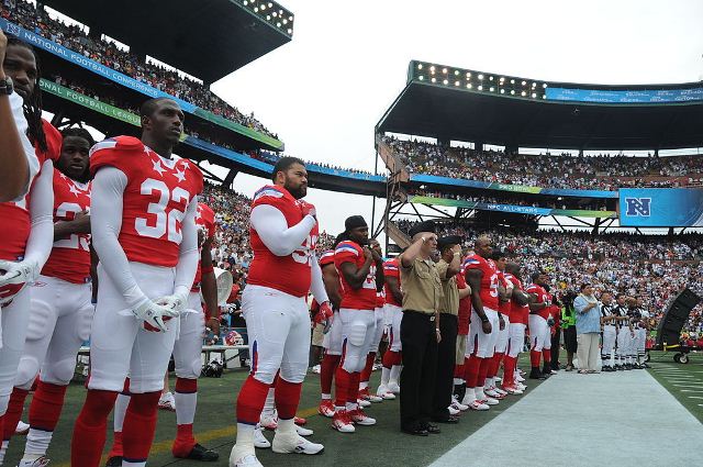 2011_pro_bowl_in_hawaii_dvids361899-1