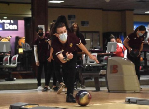 WJ bowlers roll though a challenging season [Video]